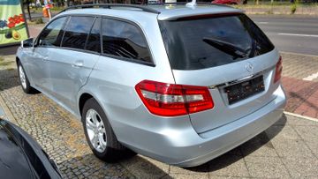 Mercedes E 200 - 3