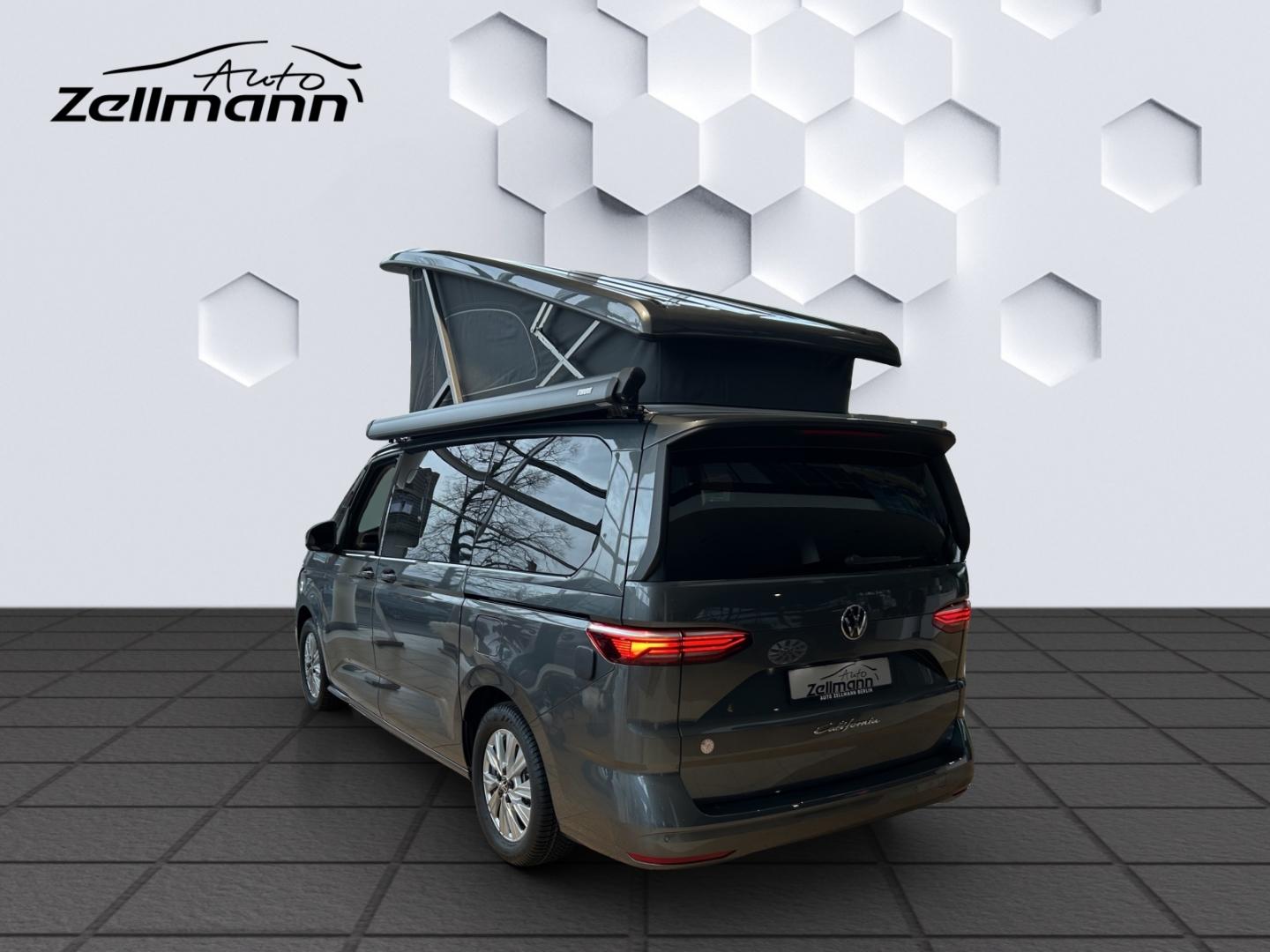 Volkswagen T7 California Beach Tour 2,0l TSI DSG StandHZG A