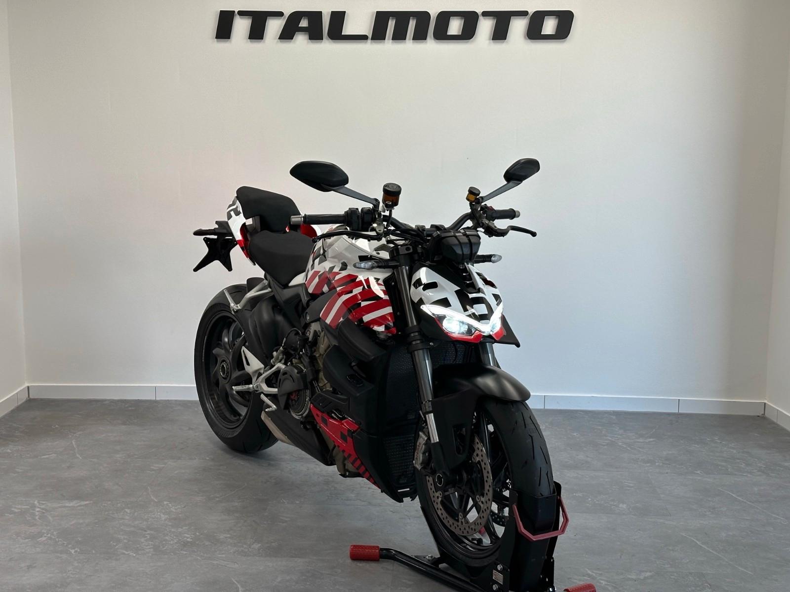 Ducati Streetfighter V4*CARBONFELGEN*TROCKENKUP.