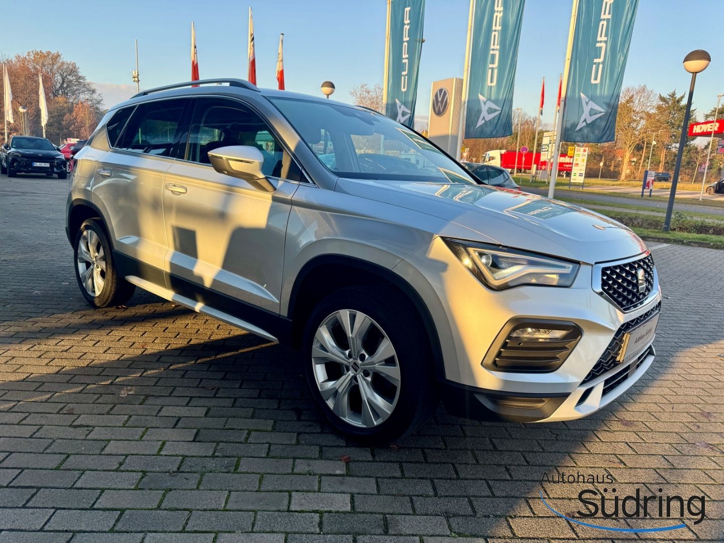 Ateca 2,0 TDI Xperience DSG AHK Navi beats Rfk.