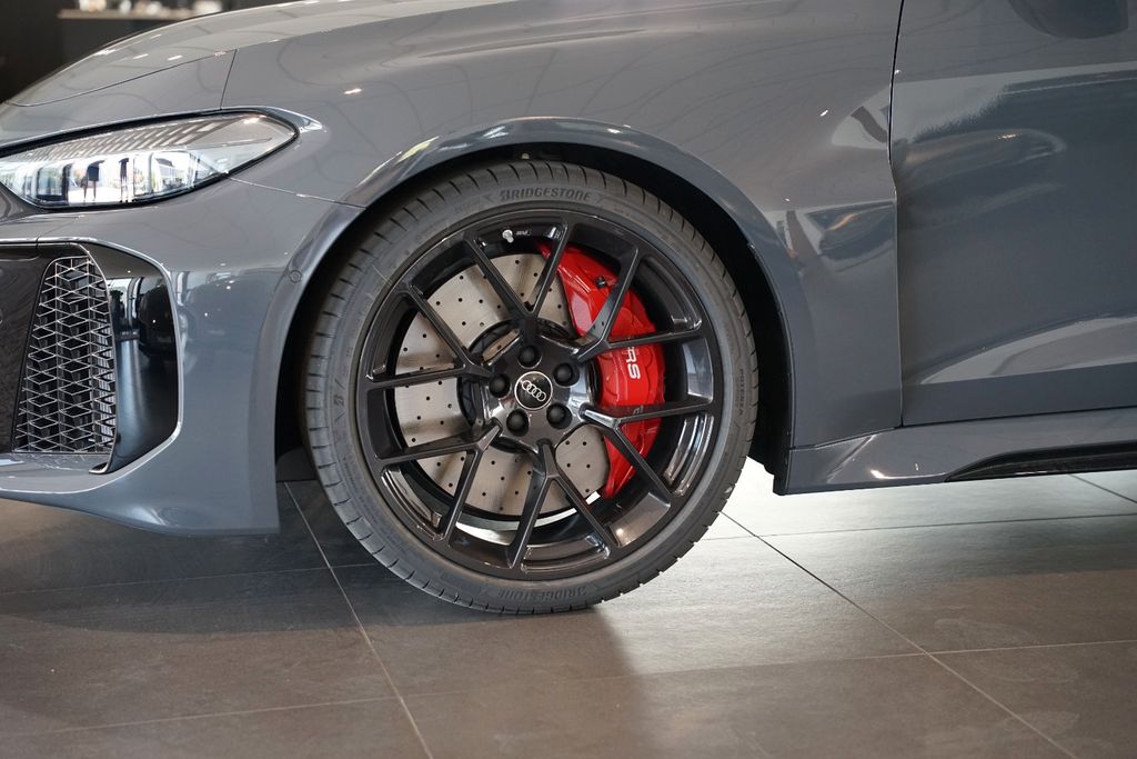 AUDI RS5 Avant | HuD | B&O | Pano | 285 | SOFORT AUDI RS5 Avant | HuD | B&O | Pano | 285 | SOFORT