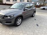 Volkswagen Tiguan Trend & Fun 4Motion - Volkswagen Tiguan: Limousine