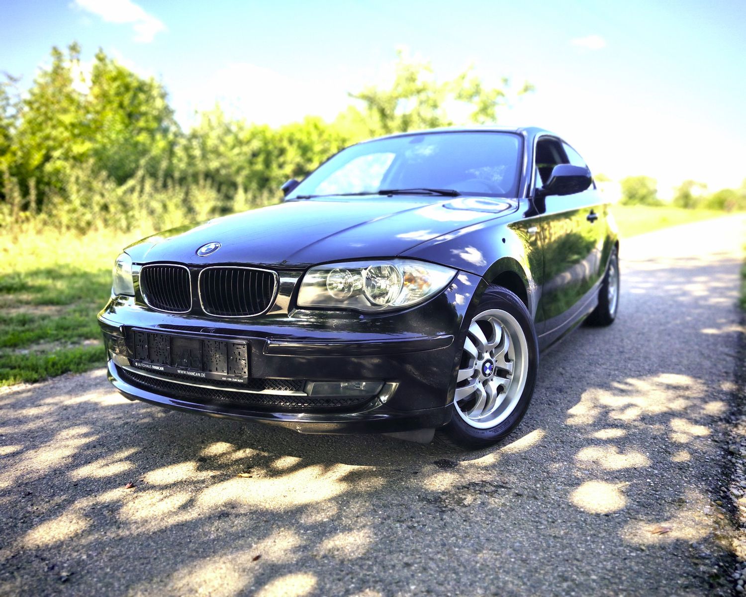 BMW BMW 118i E81 Coupe Sportlenkrad Klimaautom LCI