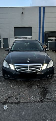 Mercedes-Benz Auto tauschen mercedes E220D