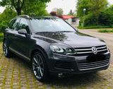 Volkswagen Touareg 3.0 V6 TDI Tiptr Exclusive BMot Tech... - Volkswagen Touareg aus 2010: TDI