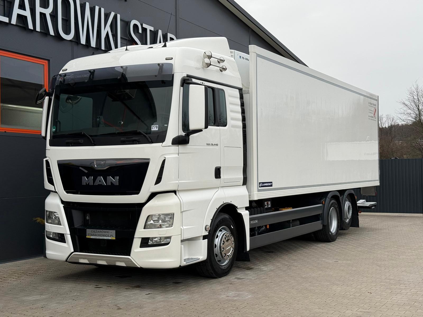 MAN TGX 26.440 // E6 // MANUAL // chłodnia z windą