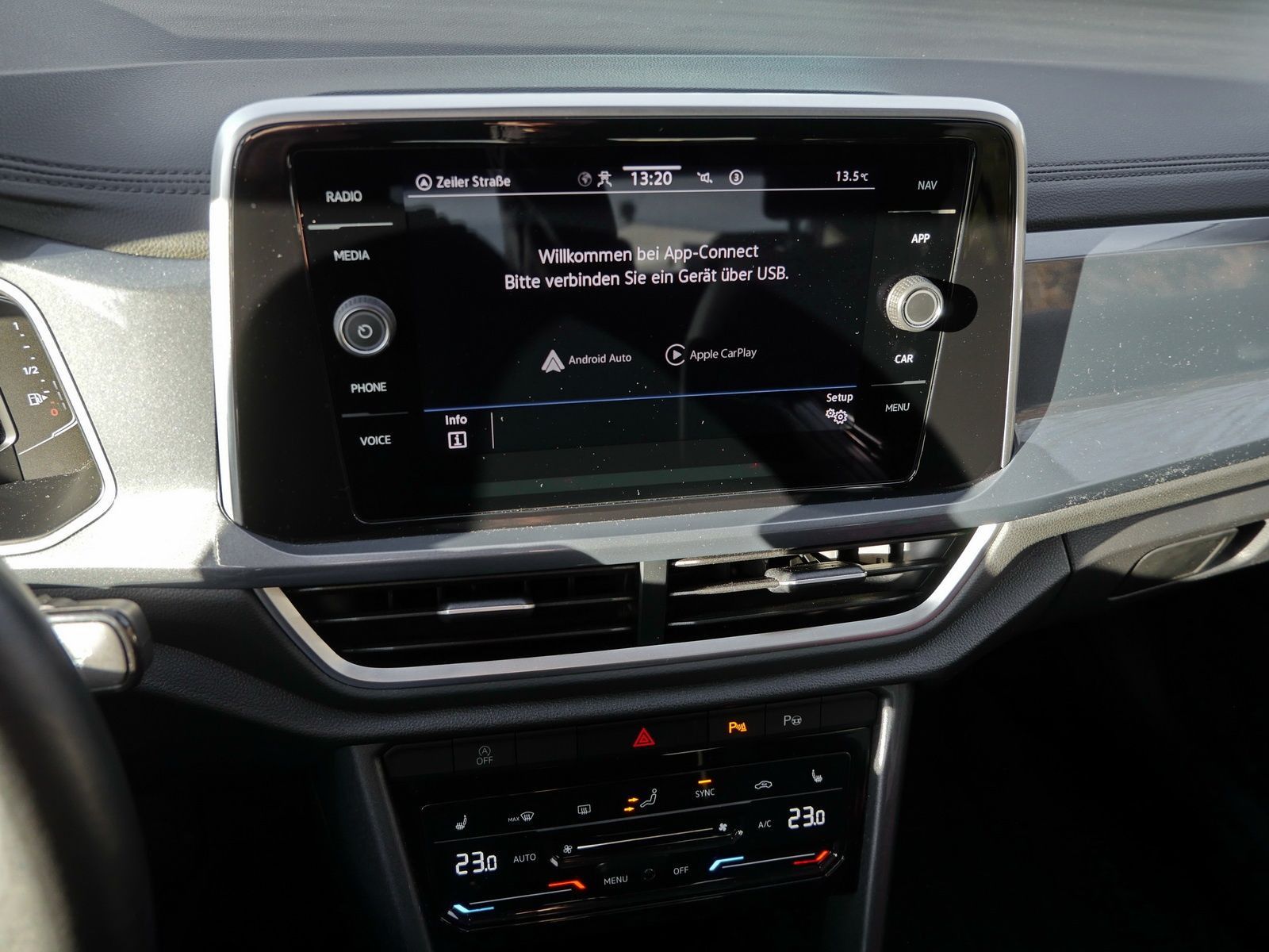 Volkswagen T-Roc - Bild 19