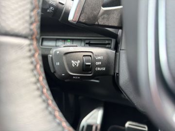 Peugeot 3008 1.2 PureTech 130 GT-Line NAVIKAMERALED