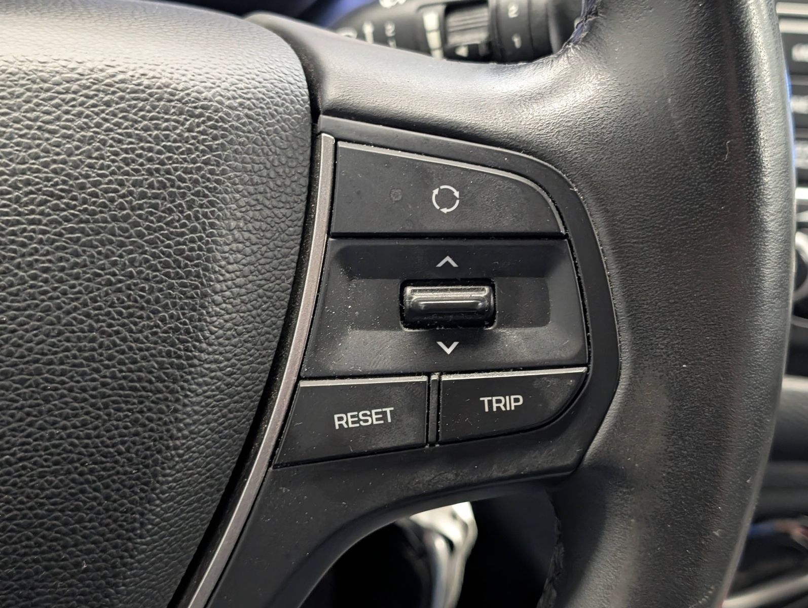 HYUNDAI i20 1.2 Passion Allwetter Klima – Bild 21