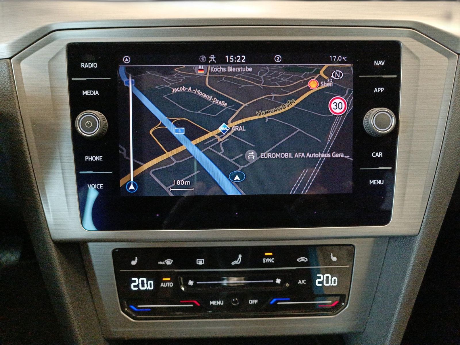 Volkswagen Passat Variant - Bild 13