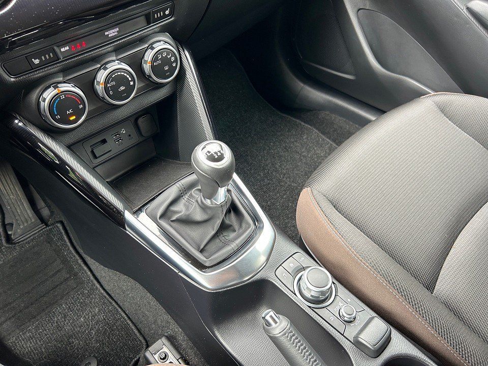 Fahrzeugabbildung Mazda 2 SKY-G 90 KIZOKU 1HD NAV+LED+CARPLAY+KAMERA+SHZ