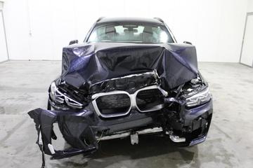 صورة 6 لـ 2025 BMW IX3