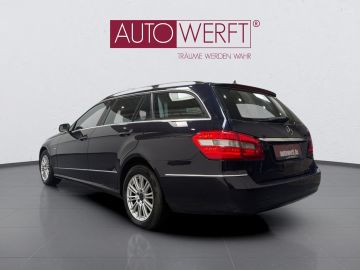 Mercedes E 220 - 4