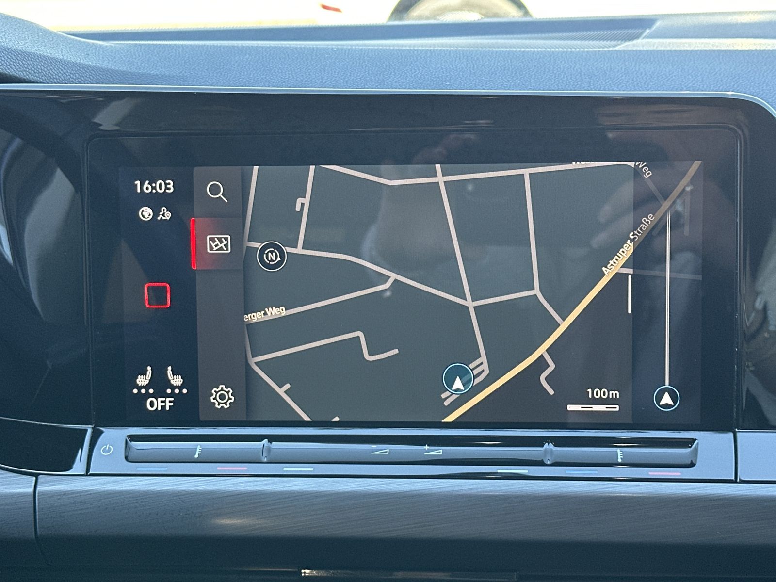 Fahrzeugabbildung Volkswagen Golf 1.4 TSI DSG Style eHybrid NAV+LED+AHK+KAMER