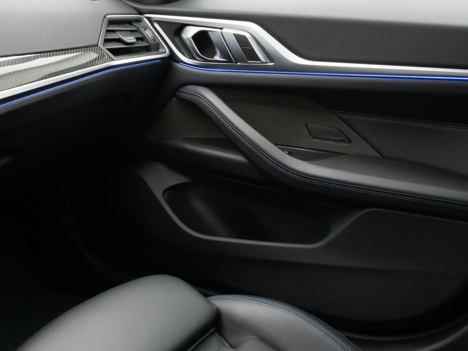 Fahrzeugabbildung BMW M440i xD Gran Coupé 360°Laser HUD DAB H/K 19Zoll