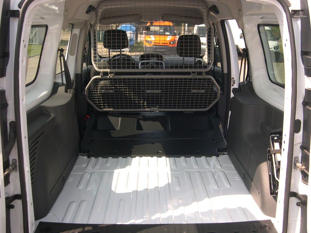 Fahrzeugabbildung Renault Kangoo DoKa ELEKTRO+KLIMA+MIT BATTERIE+