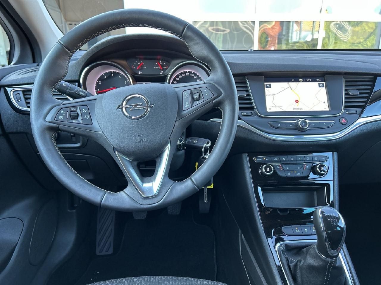 Fahrzeugabbildung Opel Astra K Lim. 5-trg. Innovation