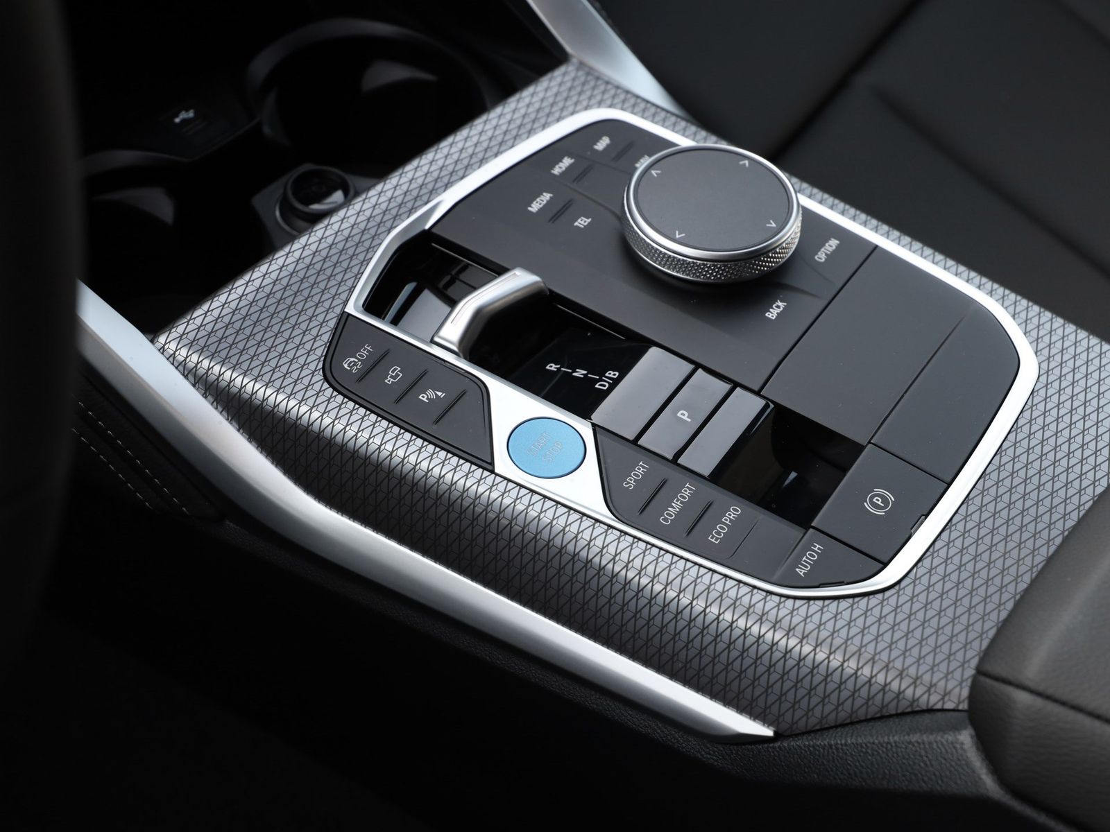 BMW i4 - Bild 14