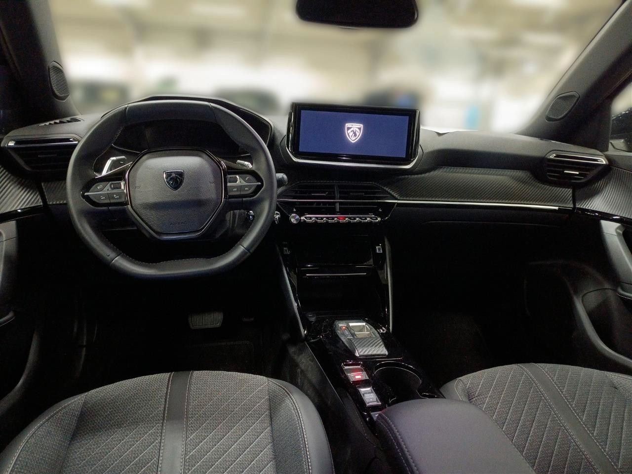 Fahrzeugabbildung Peugeot 2008 1.2 HYBRID ALLURE E-DSC NAVI/LED/SPORT/VIRT