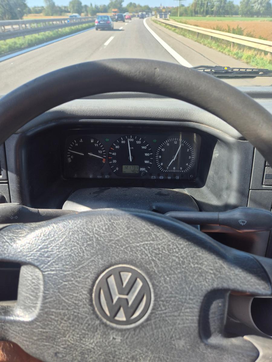 Volkswagen T4Pritsche LKW ZULASSUNG AHK 2HD TÜV NEU 08.2028