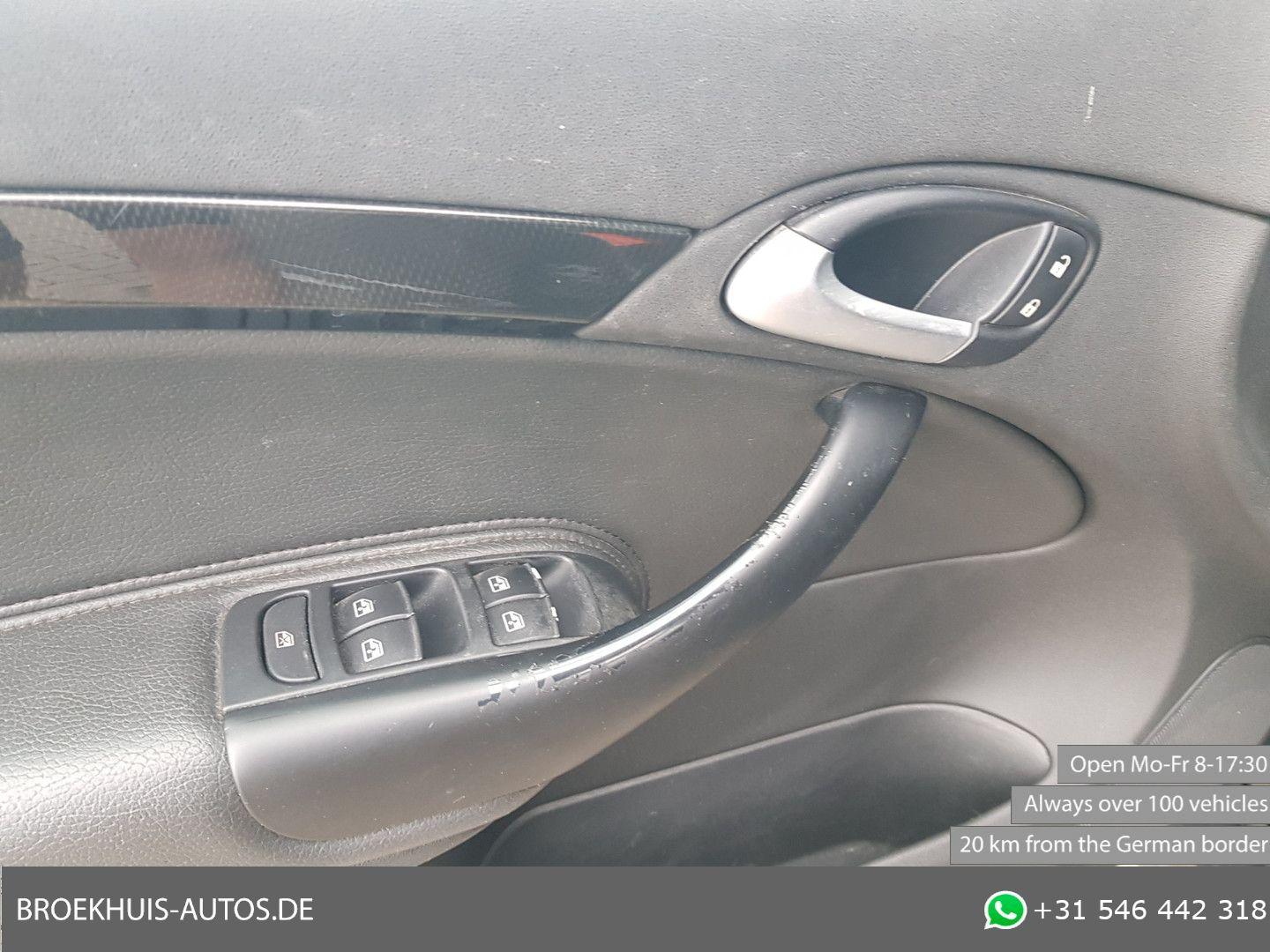 Saab 9-3 2011 — photo 21