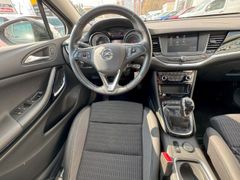 Fahrzeugabbildung Astra K Sports Tourer Elegance Start Stop 1.2 Tu