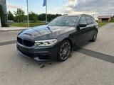 BMW 530d xDrive Touring/M Paket,Top Ausstattung!  - BMW 530: 530d M Paket
