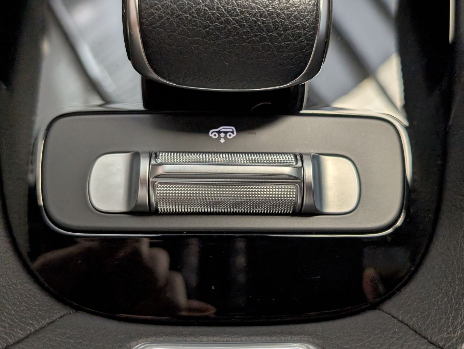 Fahrzeugabbildung Mercedes-Benz GLE 450 AMG 4M*AIRMATIC*LED*BURMESTER*CAM*NIGHT*