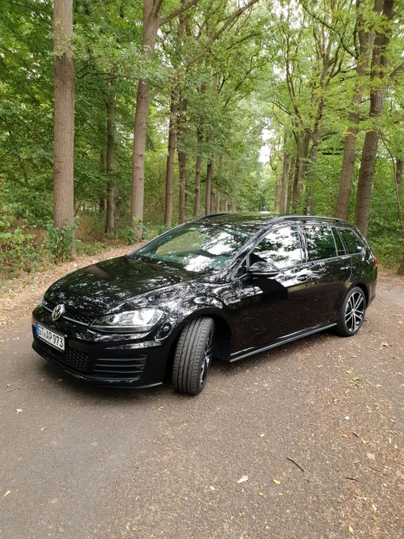 Image of Volkswagen Golf