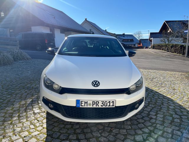 Volkswagen Scirocco 1.4 TSI - TÜV Neu