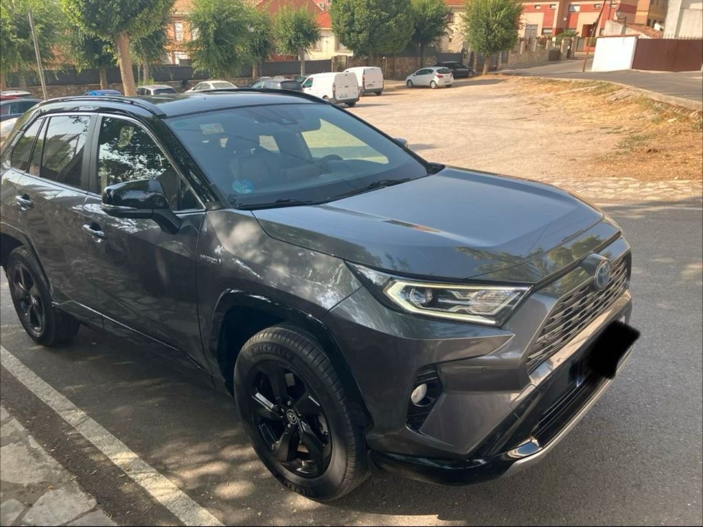 Image of Toyota RAV 4