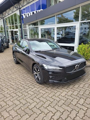 Volvo S60 Lim. Plus Dark AWD