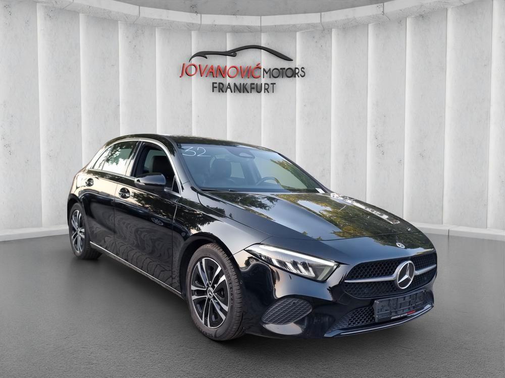 Mercedes-Benz A 180 d 8G-DCT Luxury,MFLR,RFK,LED,SHZ*32