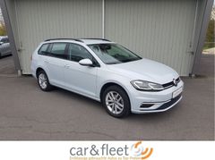 Fahrzeugabbildung Volkswagen Golf VII Var Comfortline 4M Navi LED StdHz AHK