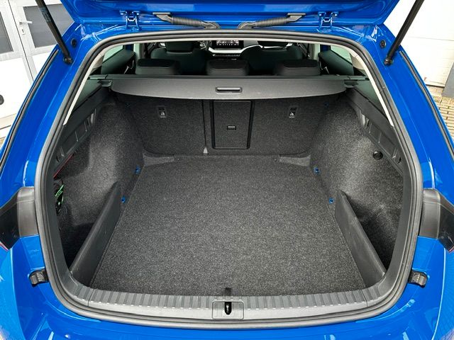 Octavia Combi Selection SHZ;LED;CARPLAY;FSE;PDC