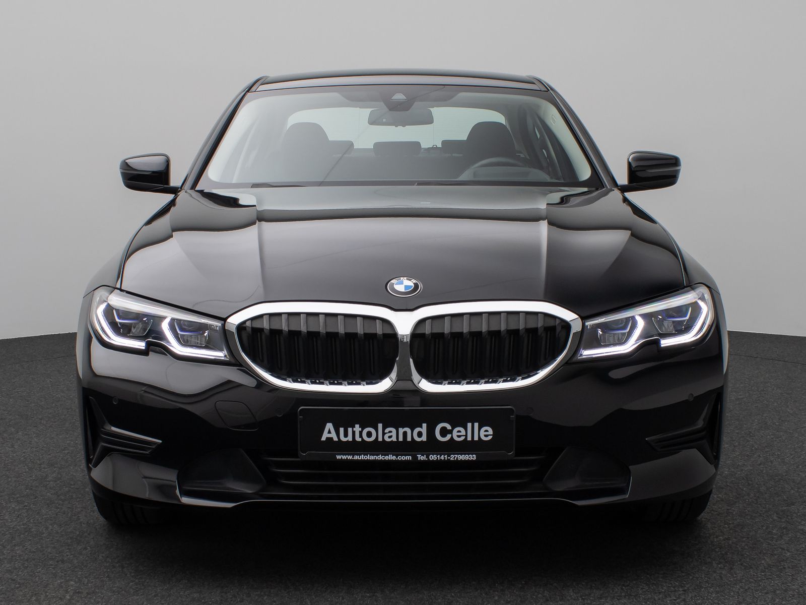 Fahrzeugabbildung BMW 320d Laser HUD DAB HiFi Komfort M Sport Alarm