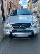 Mercedes-Benz Mercedes Benz ML500 Mit LPG - Mercedes-Benz ML 500 aus 2002