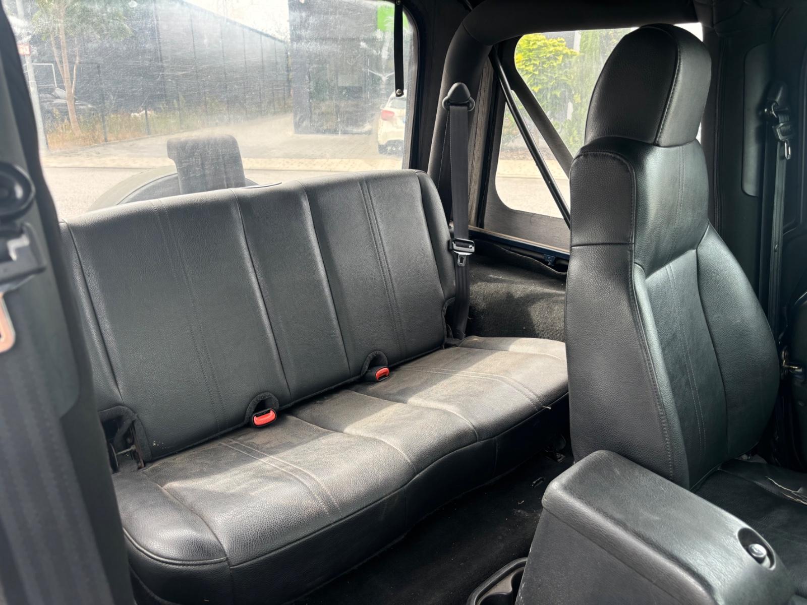 JEEP WRANGLER 2.4 / 4X4 / TÜV BIS 07-2027 | 143 ch | BVM | VOLANT CUIR | PACK SPORT