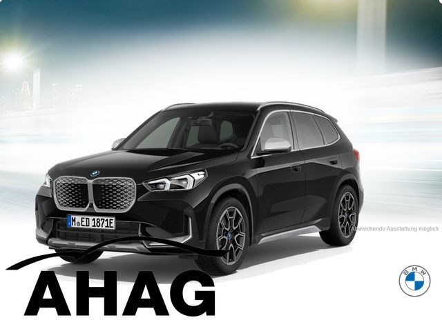 BMW iX1 xDrive30 xLine AHK HUD ACC 19" 360° Sitzhzg