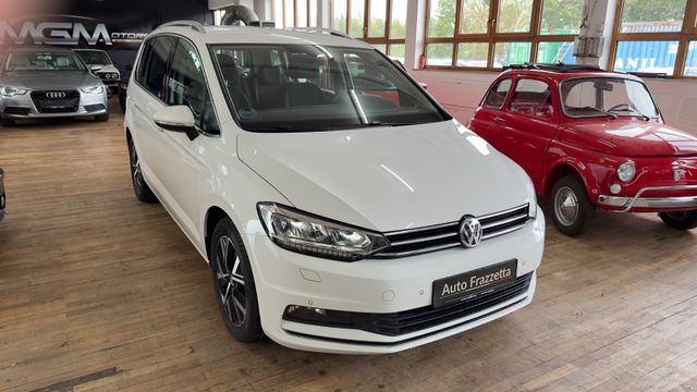 Volkswagen Touran Highline*ACC*Navi*Standheiz*Massage