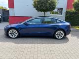 Tesla Model 3 Long Range AWD | Tesla-Batterietest 92 % - Tesla Model 3 in Düsseldorf