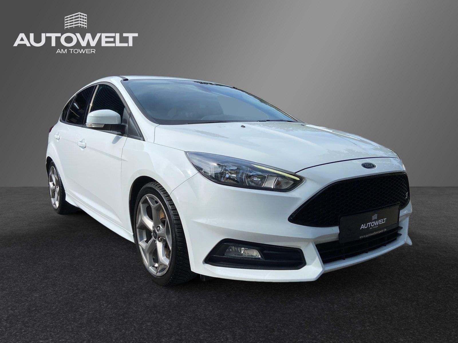 Ford Focus ST Lim. Recaro Sport NAV KAM
