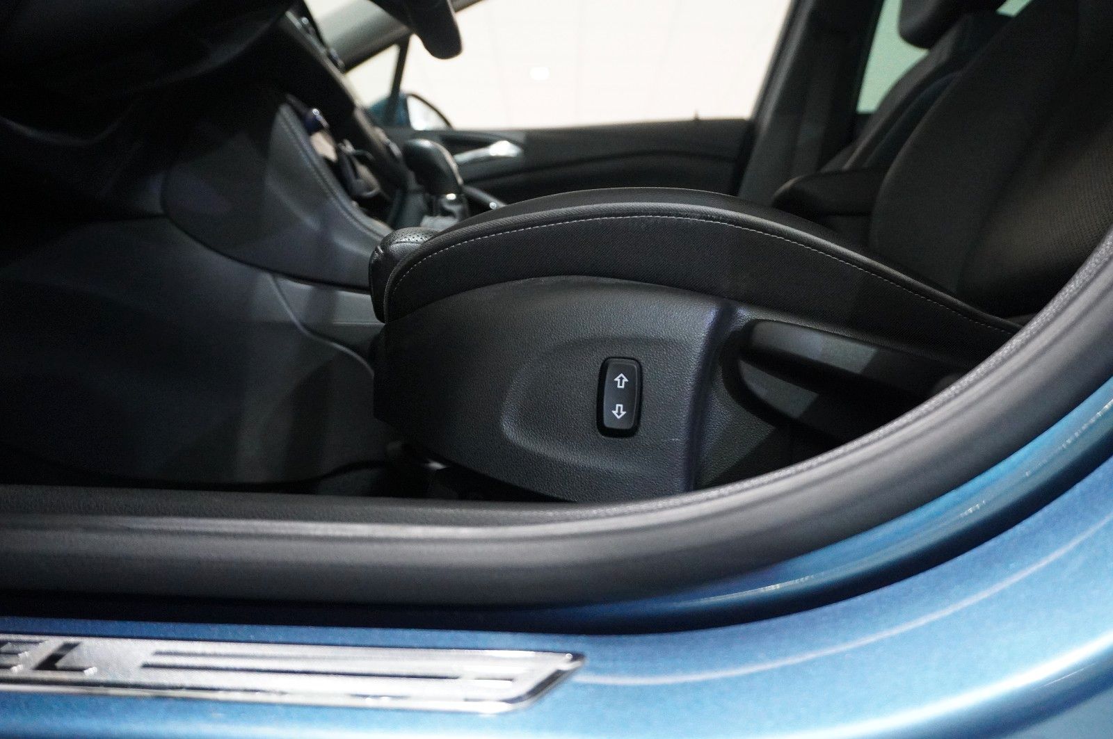 Fahrzeugabbildung Opel Astra K Lim. 1.6D INNOV. NAVI/LED/KAMERA/SPORT