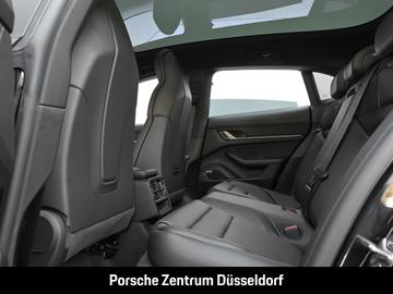 صورة مصغرة 13 لـ 2025 Porsche TAYCAN