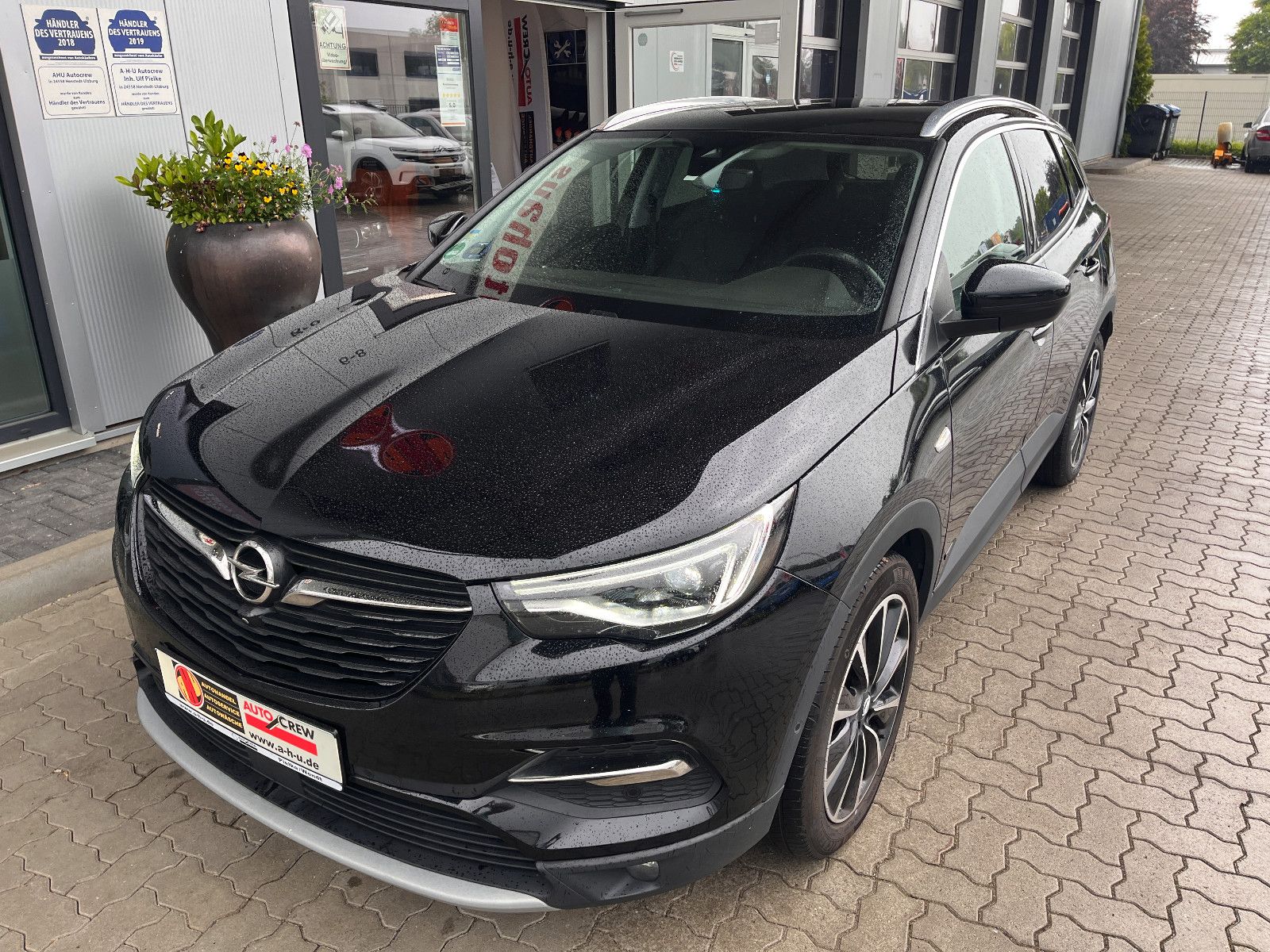 Fahrzeugabbildung Opel Grandland (X) Ultimate 1.6 Hybrid
