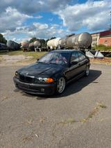 BMW E46 325i - BMW 325 aus 2000: 325i