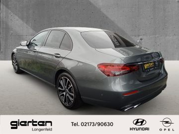 Mercedes E 200 - 4