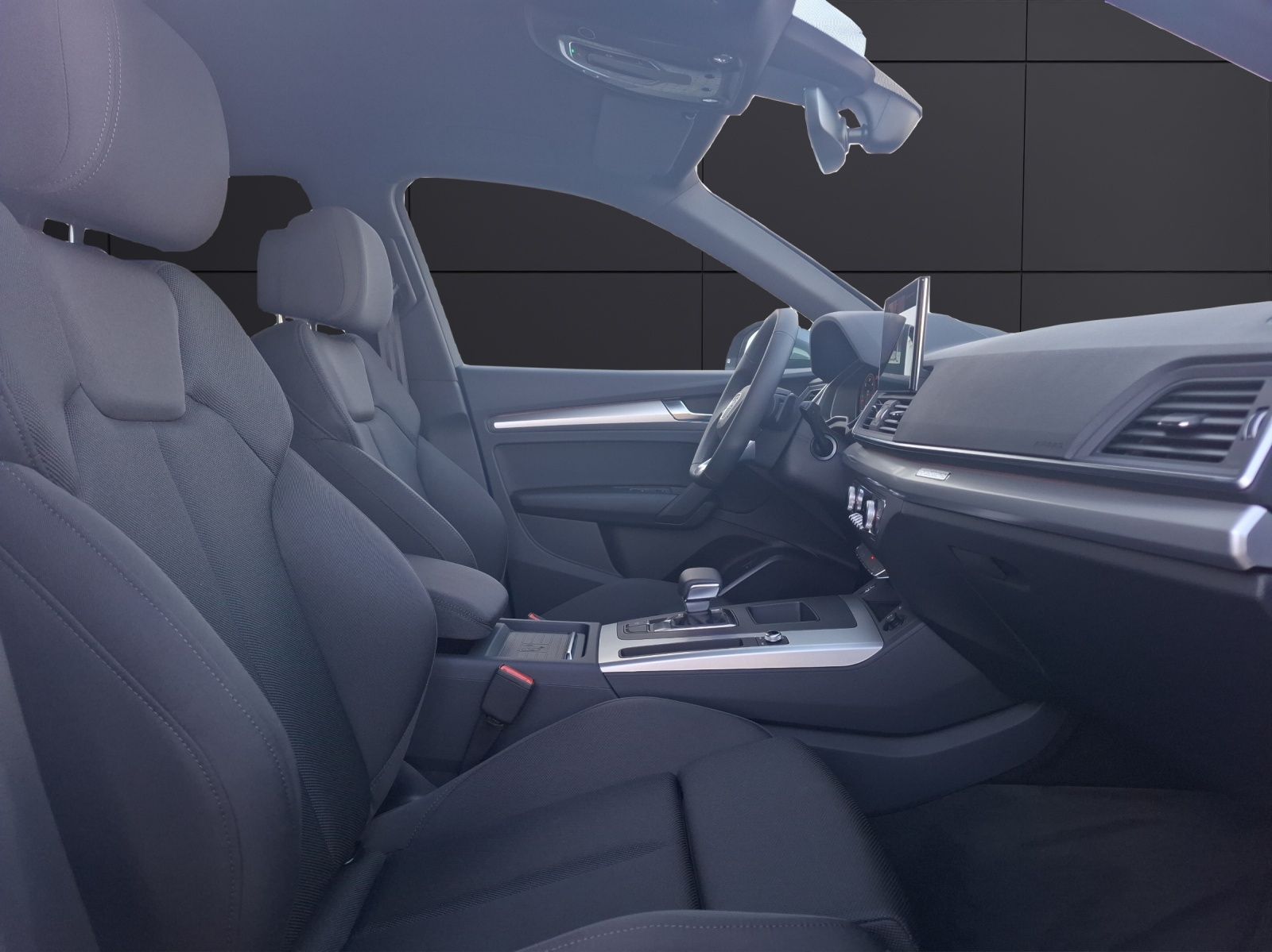 Fahrzeugabbildung Audi Q5 50 TDI quattro S-line Matrix AHK Navi AVC RFK