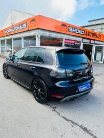 Volkswagen Golf - 4