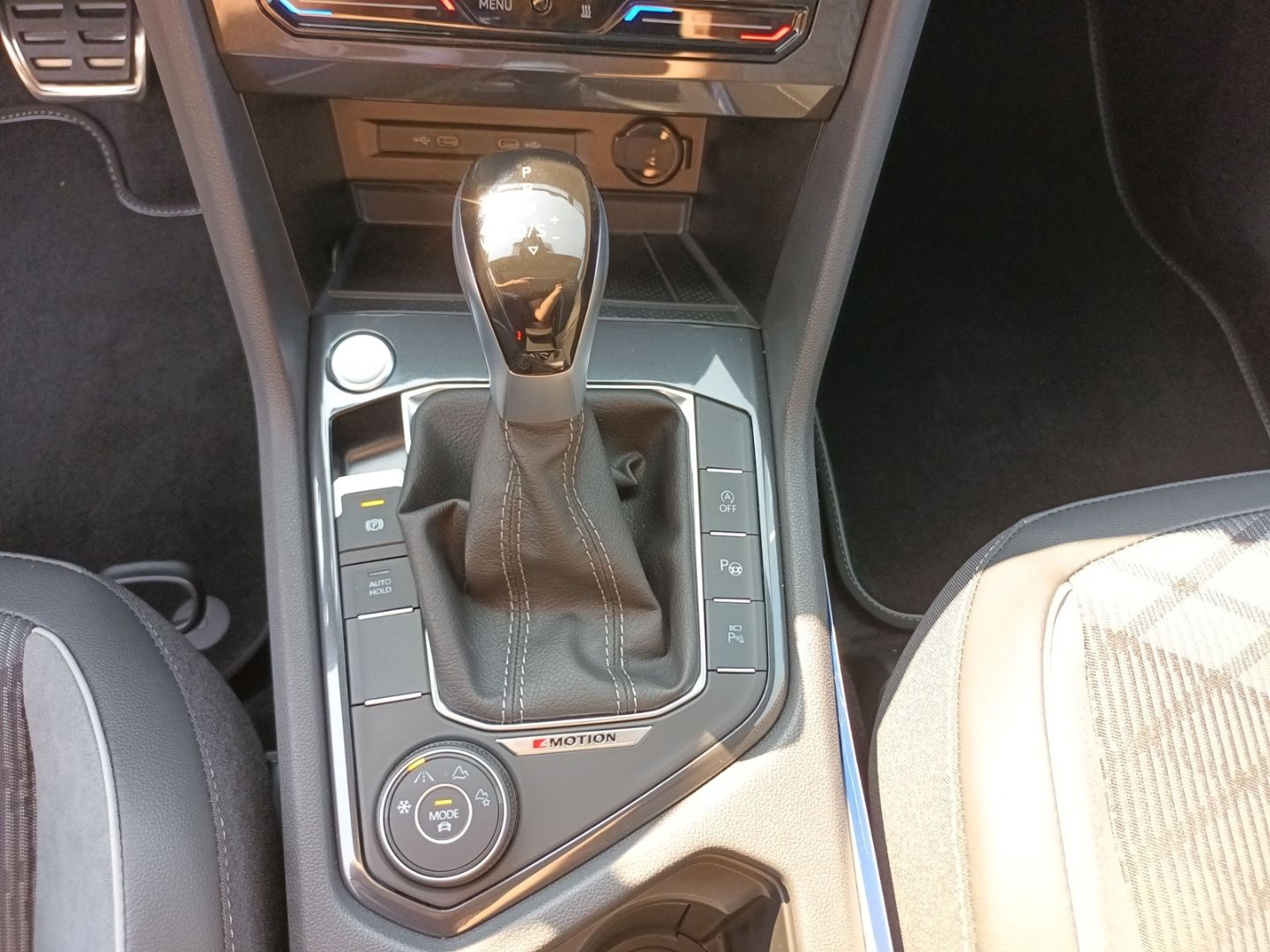 Volkswagen Tiguan Allspace R-Line 4Motion 2.0 TDI Anhängerk foto 17